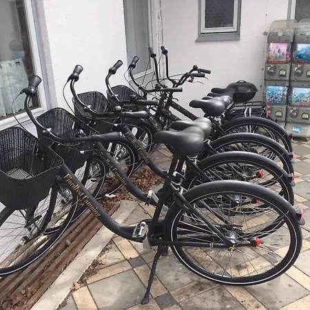 Кемпинг Fjordlyst &